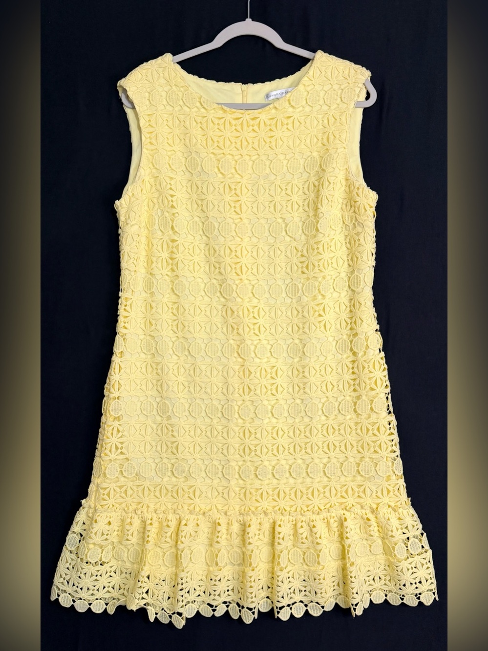 Sandra Darren Yellow Crochet Lace Sleeveless Midi shift Dress Drop waist Ruffle